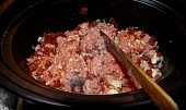 Mleté s červenou řepou v Pomalém hrnci, restování
