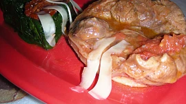 Osso buco s parmezánovým baby špenátom