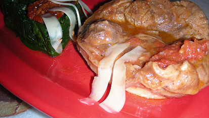 Osso buco s parmezánovým baby špenátom