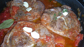 Osso buco s parmezánovým baby špenátom