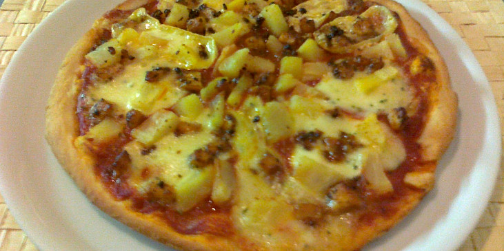 Ovocné pizzy v MW - těsto podle Jikotky - CRISP (Pizza)