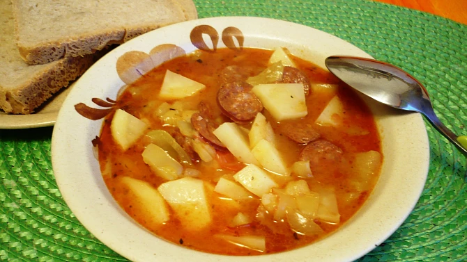 Polévka z leča