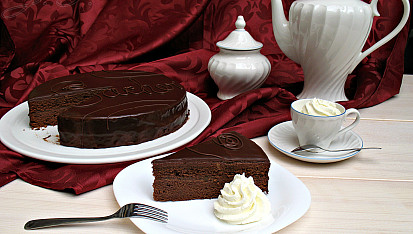 Sacher (Sachr dort), Sacher dort