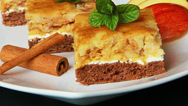 Skládaný jablkový koláč