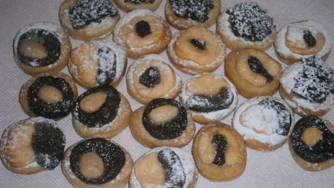 Svatební koláčky - nekynuté, Koláčky mix, průměr kolečka 3 cm