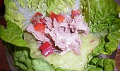 Tuňákový salát s avokádovým dresinkem - Ensalada de Atún con Aderezo de Aguacate