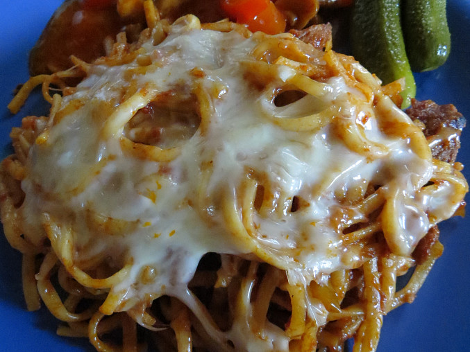 Zapečené gulášové špagety