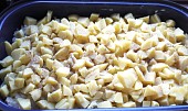 Zapekanec z kysaného zelí, brambor a uzeného masa