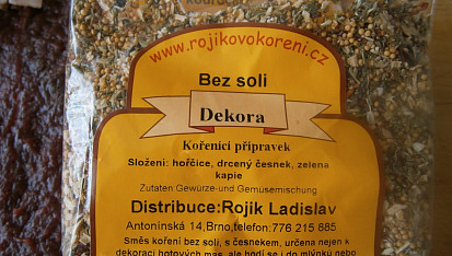 Závitky z kýty, se slaninou a dekorou, Složení kořenící směsi