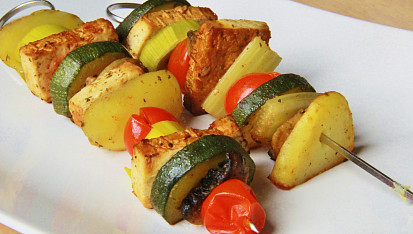 Zeleninové ražniči s tofu
