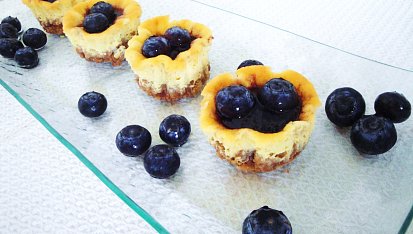 Borůvkové minicheesecaky
