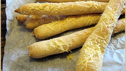 Grissini s parmazánem