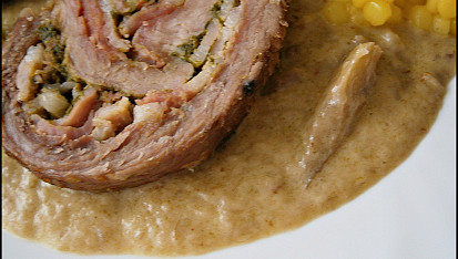 Hovězí roláda na hlívě ústřičné, Detail šťávy
