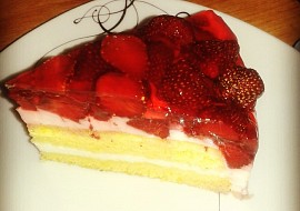 Jahodový dortík s želatinou (zkoušela jsem něco podobného a přidávám fotečku :-))