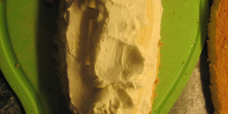 Jak se dělá žralok- sladký dort (PLNĚNÍ TĚLA ŽRALOKA)