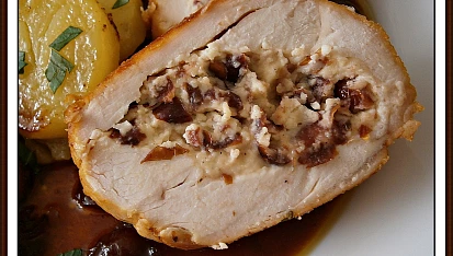 Kuřecí prso s brusinkami, Detail masa na řezu