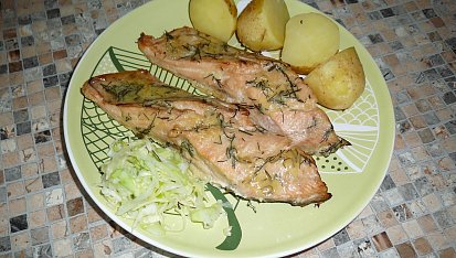 Losos v máslové marinádě, na talíři :-P