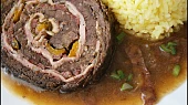 Masová roláda z koníka s bůčkovým závinem, Detail šťávy