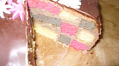 Moje dorty - Adyka1, v řezu
