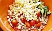 Pohankový salát se zeleninou a oregánem