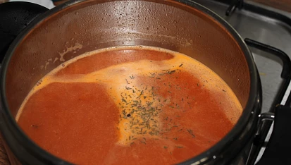 Rajská omáčka z domácího kečupu, omáčku rozmixujeme