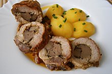 Vepřové závitky,plněné játry a špekem