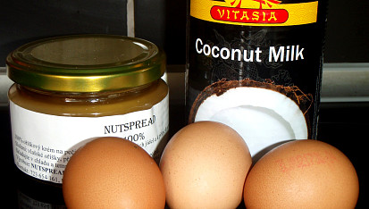 Bezlepkový perníkový koláč z ořechového krému Nutspread