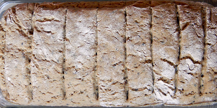 Celožitný chlébík s meltou (Nakynulý chléb)