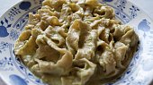 Celozrnné fettuccine s brokolicovo-gorgonzolovou omáčkou