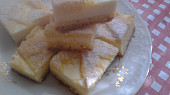 Křehký tvarohový koláč
