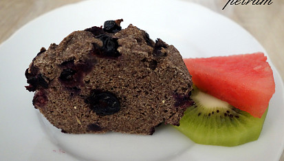 Makové muffiny s borůvkami bez lepku, mléka a vajec