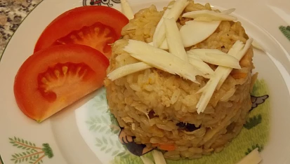 Rizoto v tlakovém hrnci, Místo mletého jsem dělala z obraného kuřete od včera.