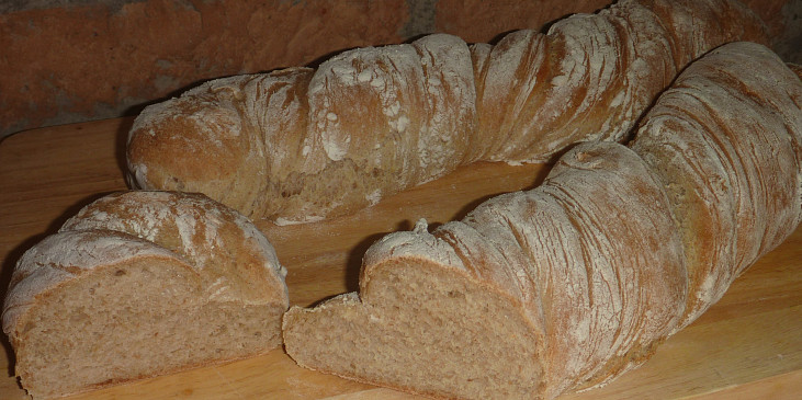 Rustikálny ždímaný chléb