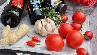 Sladkokyselý rajčatový chilli džem