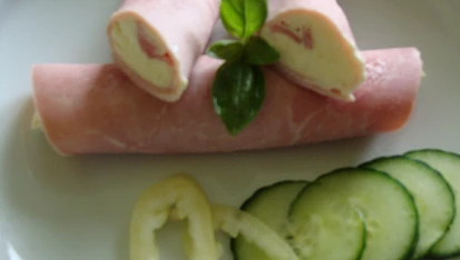 Šunkové rolky se sýrovou pomazánkou