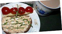 Vaječná pomazánka s metským salámem a sýrem