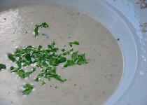 Žampionová polévka s Hermelínem a tymiánem