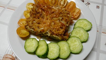 Zapečené těstoviny s masem a cuketou