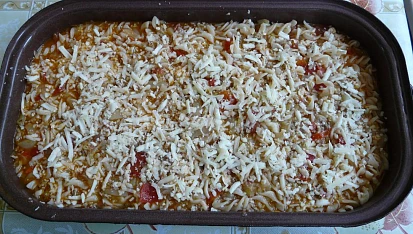 Zapečené těstoviny s masem a cuketou