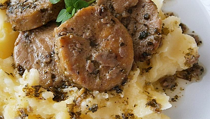 Býčí žlázy na másle s majoránkou, Detail