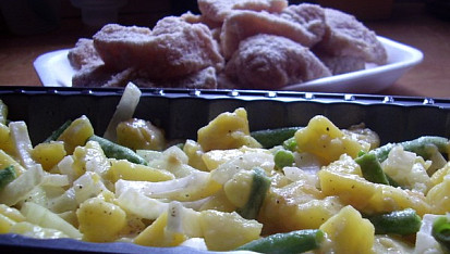 Citronové kuřecí nugetky s fazolkovými bramborami, Před upečením
