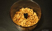 Domácí ořechová a semínková másla (Výroba arašídového másla - začínáme)