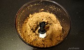 Domácí ořechová a semínková másla (Výroba slunečnicového másla - fáze 4)