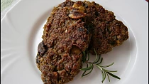 Houbovo-masové placičky na grilu, v pánvi nebo v troubě