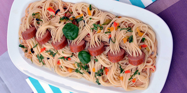 Hrátky se špagetami: Pobavte stolovníky chobotnicí či ptačím hnízdem