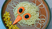 Hrátky se špagetami: Pobavte stolovníky chobotnicí či ptačím hnízdem, Pták všežerák také určitě pobaví