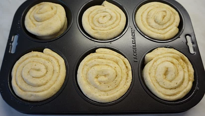 Kynuté Františky se skořicí, před kynutím