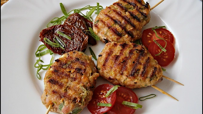 Masové šišky na grilu