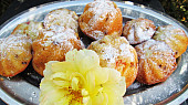 Muffiny s čokoládou a broskvemi (Muffiny)