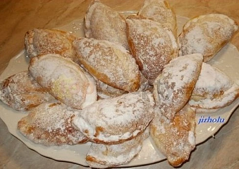 Nekynuté koláčky, taštičky - křehké
